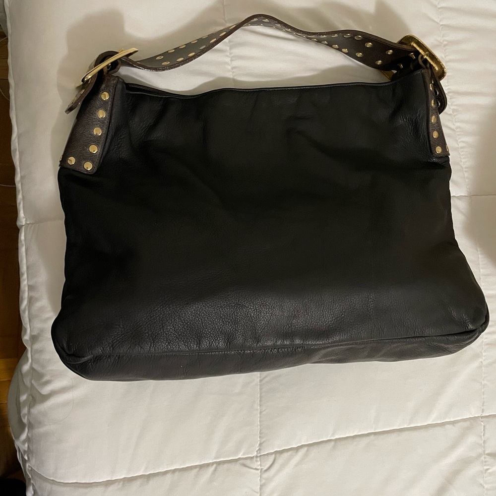 BE & D Leather Shoulder Bag